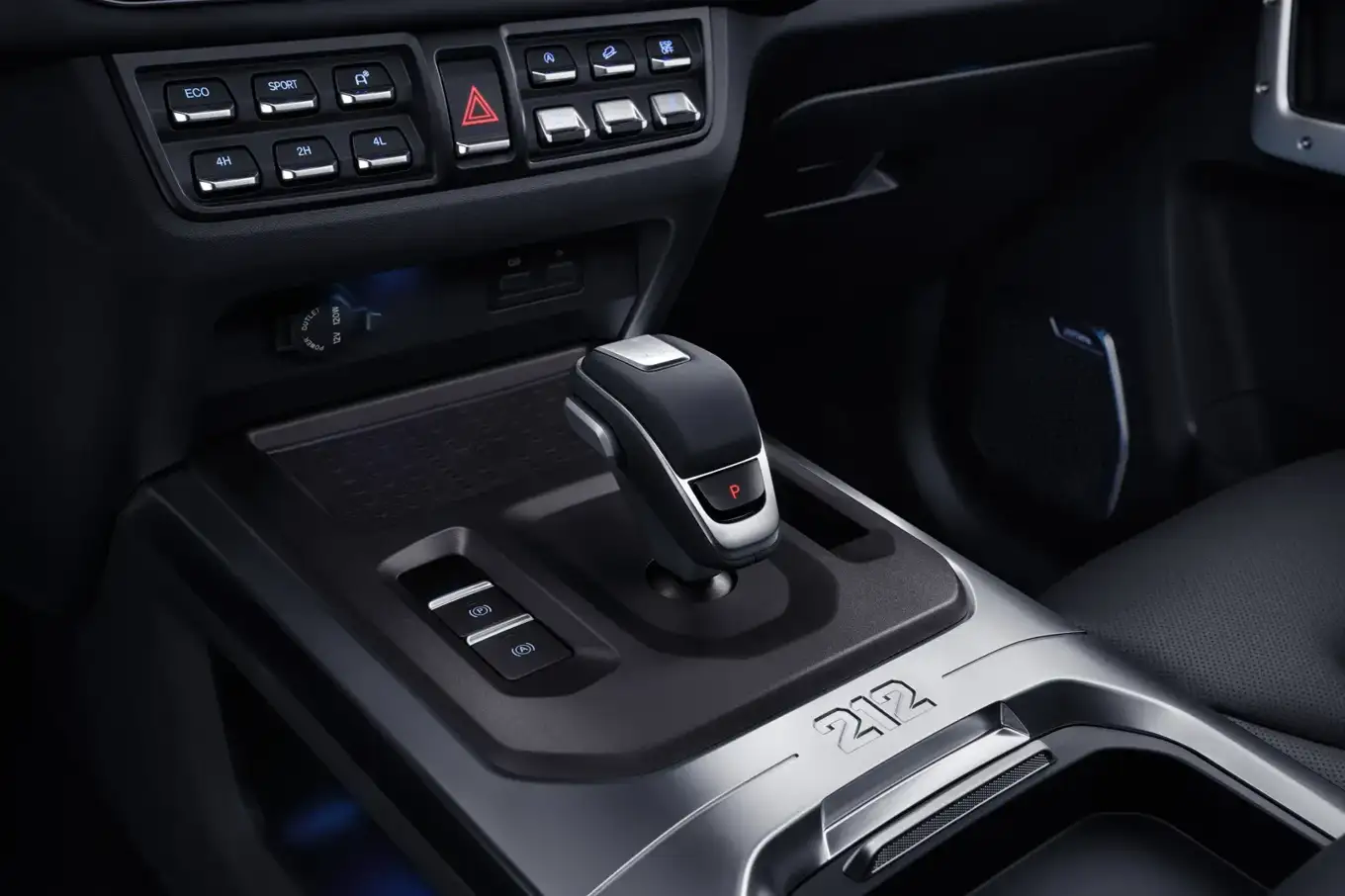 212 Interior · Selector ZF
