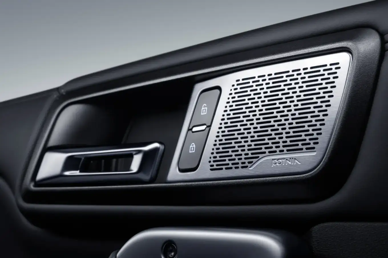212 Interior · Sistem audio